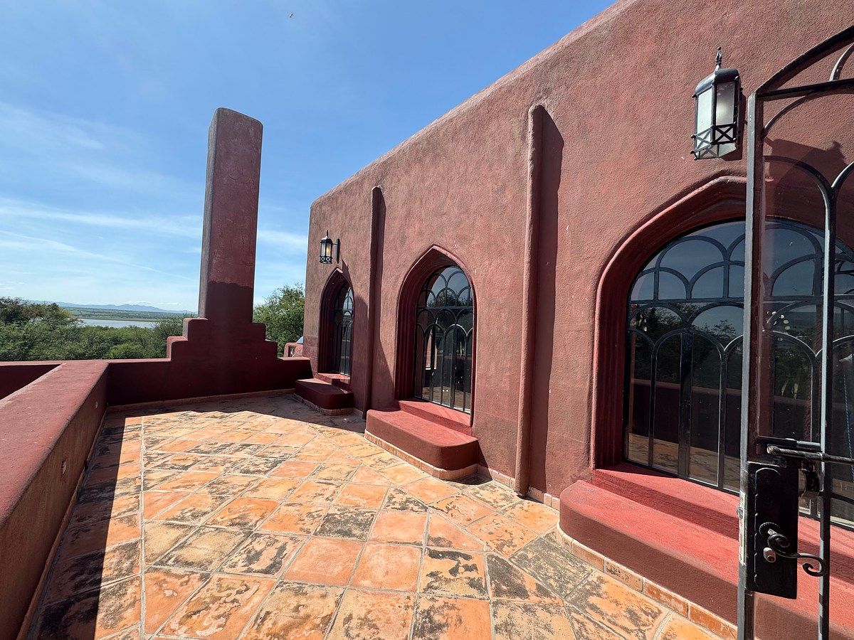 House in La Cieneguita, San Miguel de Allende, photo 46 of 50