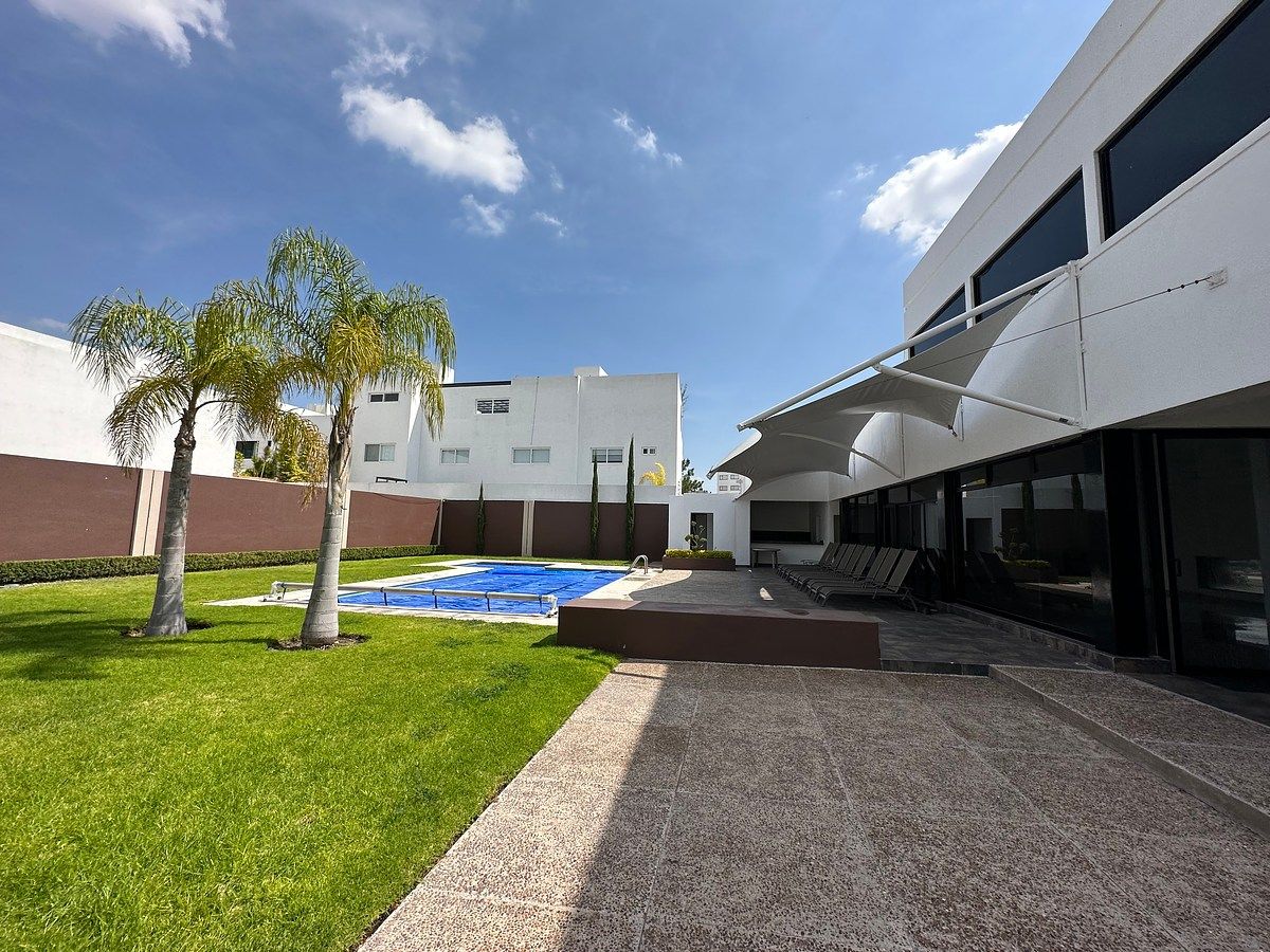 House for Sale LA VISTA RESIDENTIAL next to El Refugio, photo 1 of 22