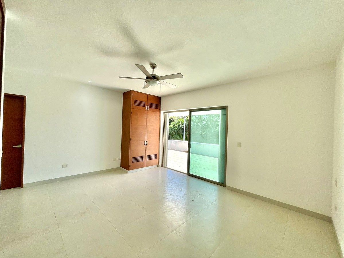 Casa em Residencial Cumbres, Benito Juárez, foto 24 de 32