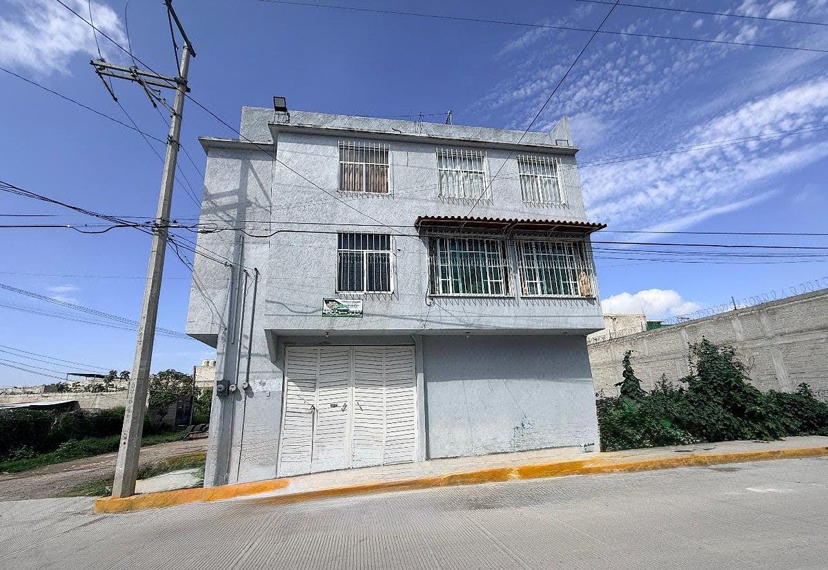 Venta de casa en Santa María Tulpetlac Ecatepec