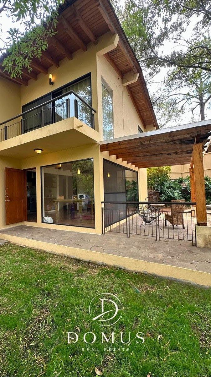Blue House for Rent in Valle de Bravo, photo 1 of 15