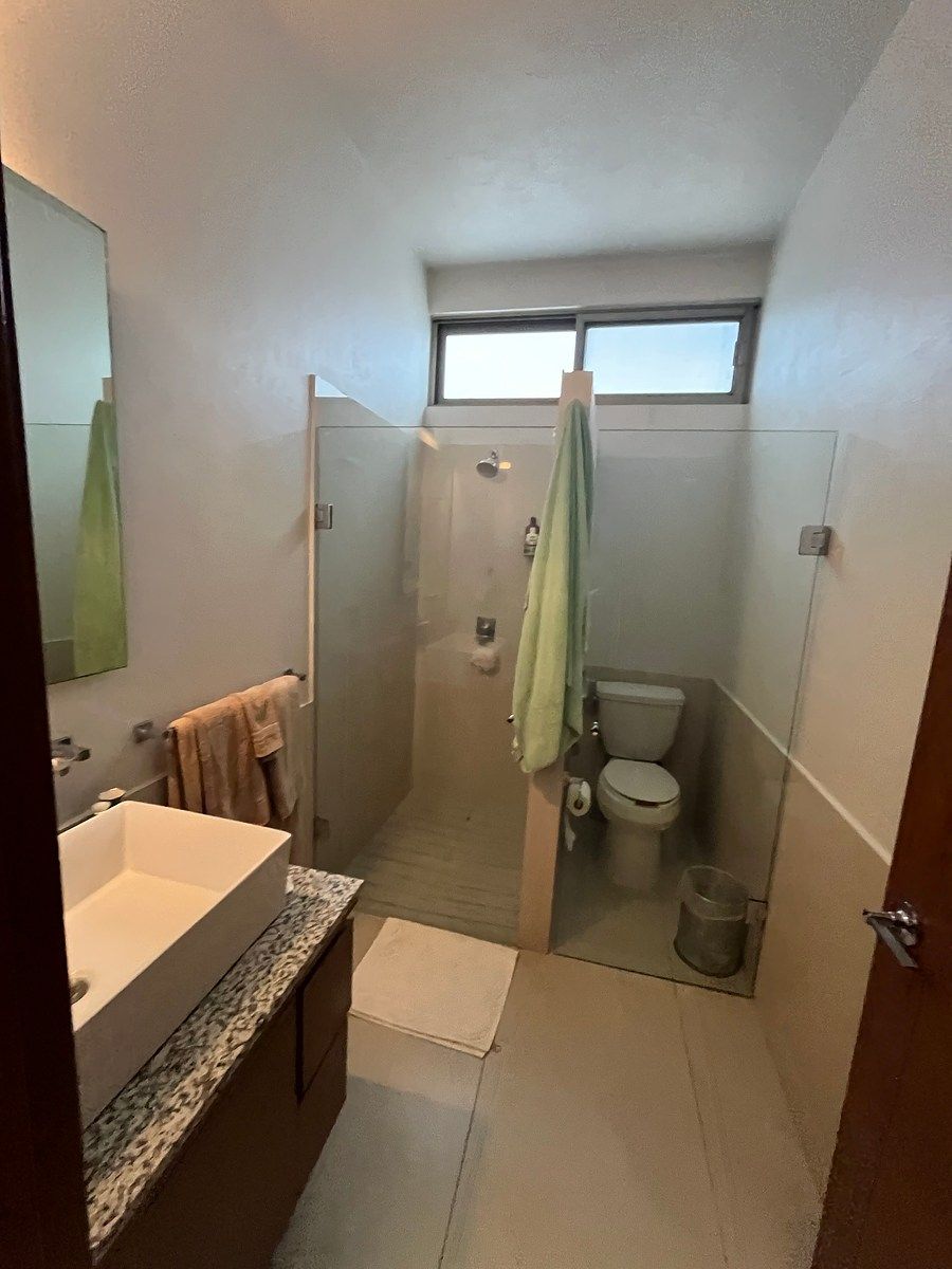 House in La Rioja, Tlajomulco de Zúñiga, photo 14 of 32