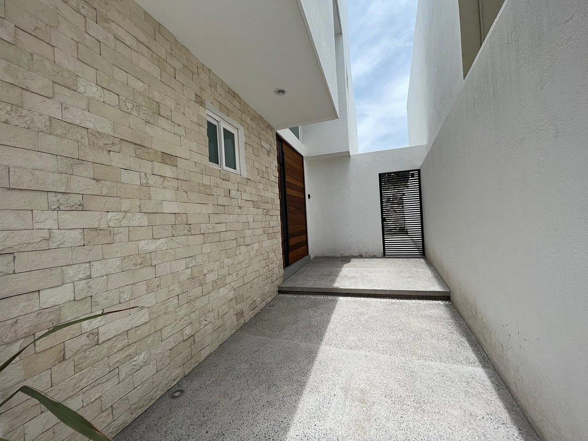 Casa em Lomas de Juriquilla, Querétaro, foto 2 de 34