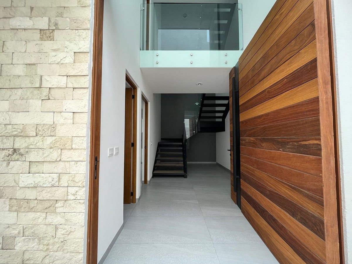 Casa em Lomas de Juriquilla, Querétaro, foto 4 de 34