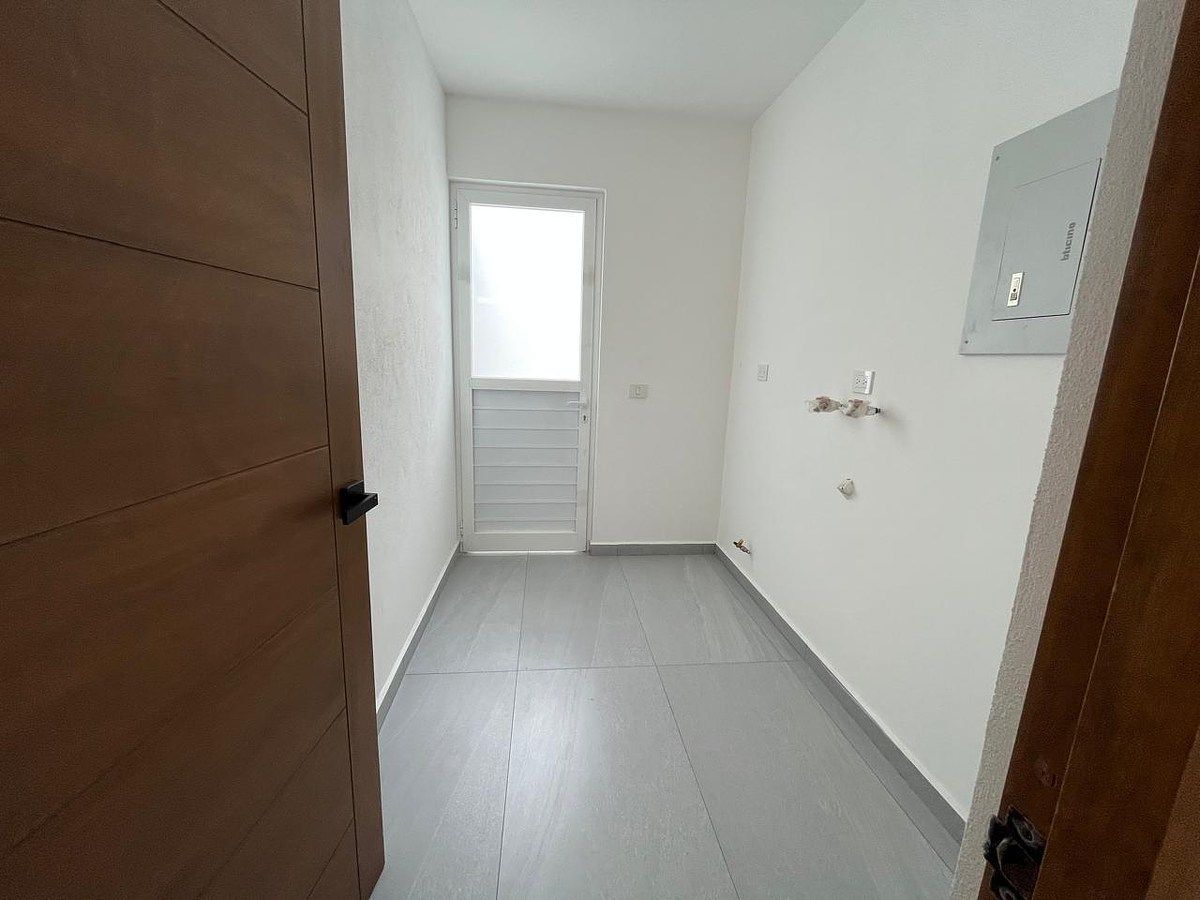 Casa em Lomas de Juriquilla, Querétaro, foto 13 de 34