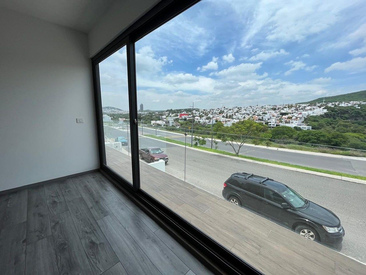 Casa em Lomas de Juriquilla, Querétaro, foto 22 de 34