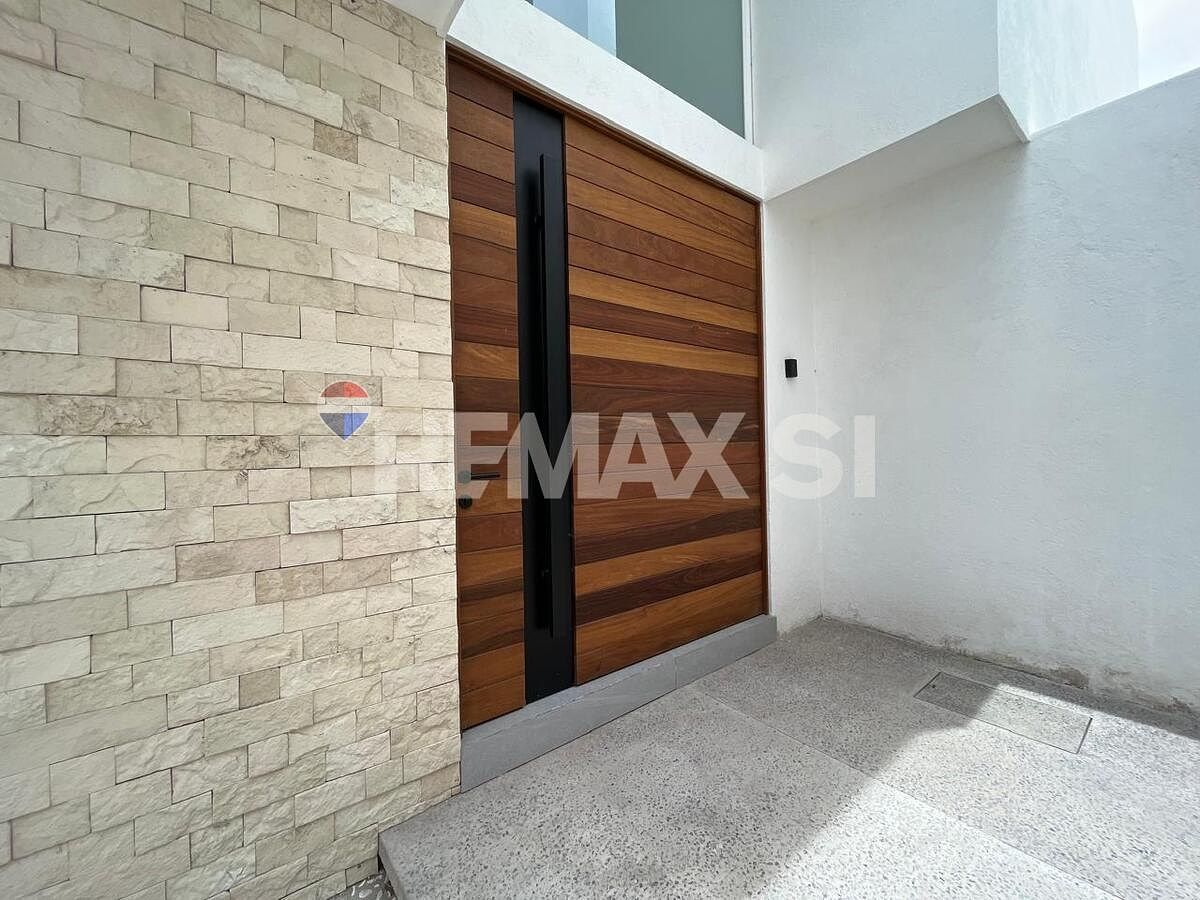 Casa en Lomas de Juriquilla, Querétaro, foto 3 de 34