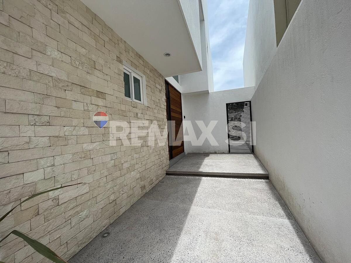Casa en Lomas de Juriquilla, Querétaro, foto 2 de 34