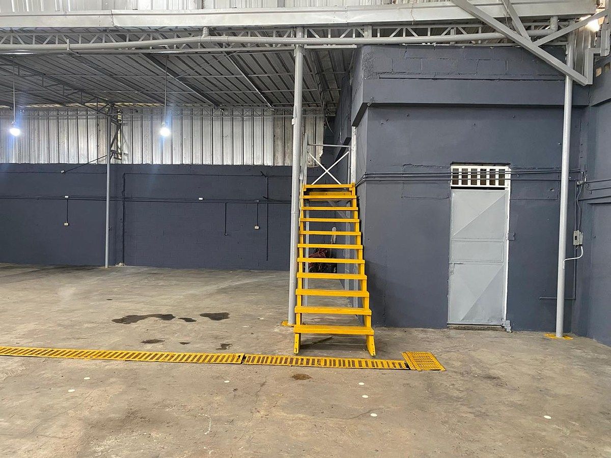 Nave en Ensanche Paraiso, Santo Domingo Centro (Distrito Nacional), foto 18 de 22