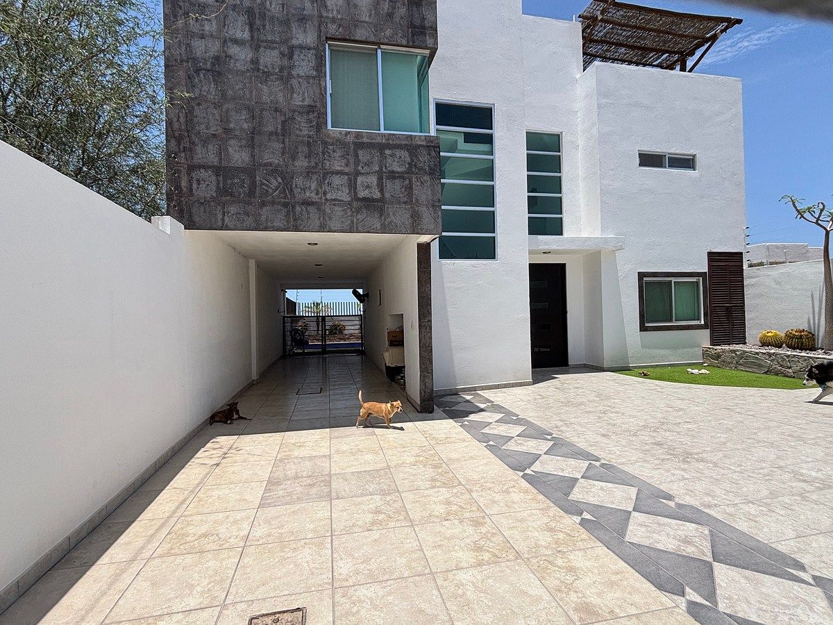 Casa en Colina del Sol, La Paz, foto 4 de 46