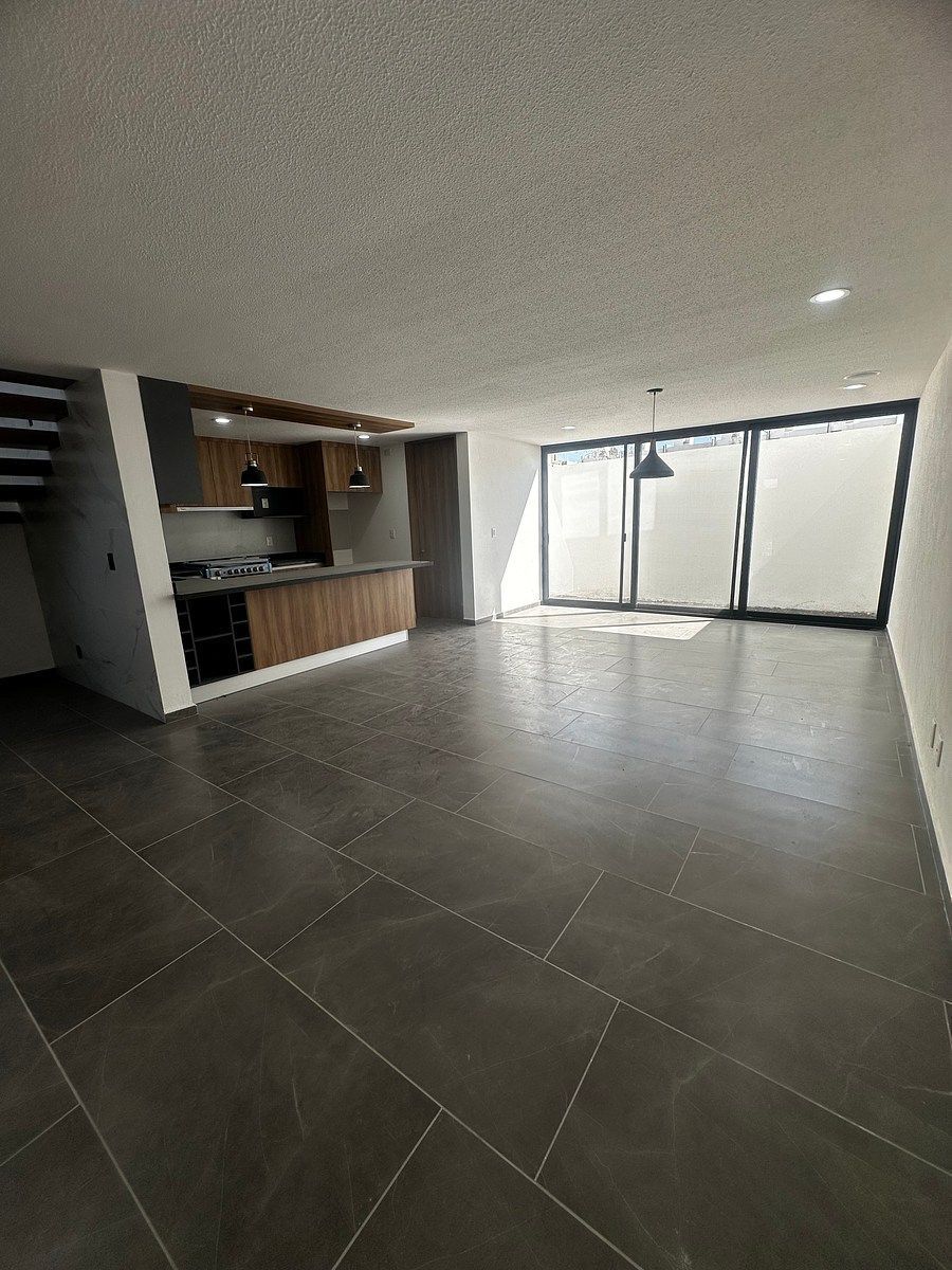 INCREÍBLE CASA EN VENTA EN ZAKIA CON 4ta RECÁMARA EN PB! A ESTRENAR!, foto 1 de 21