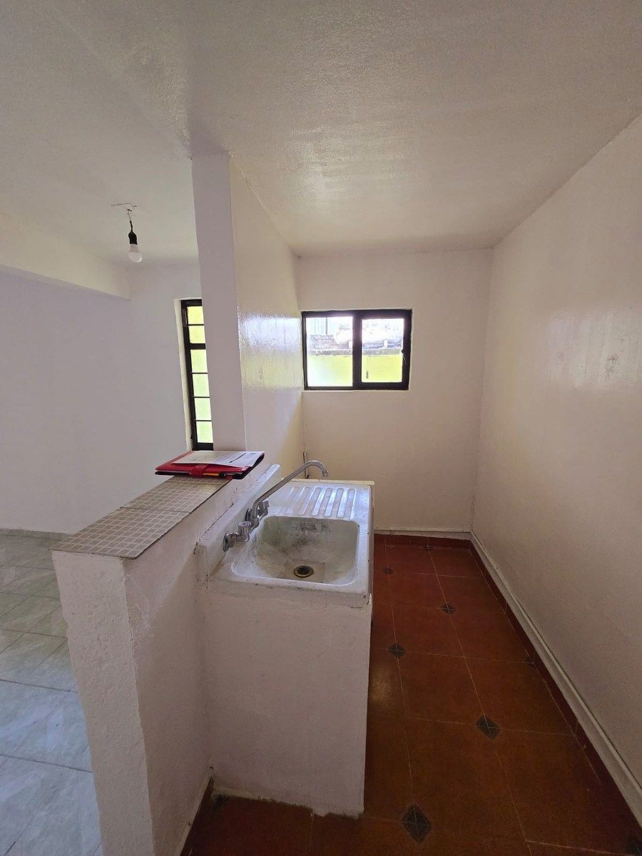 Building in Tlalcoligia, Tlalpan, photo 6 of 20