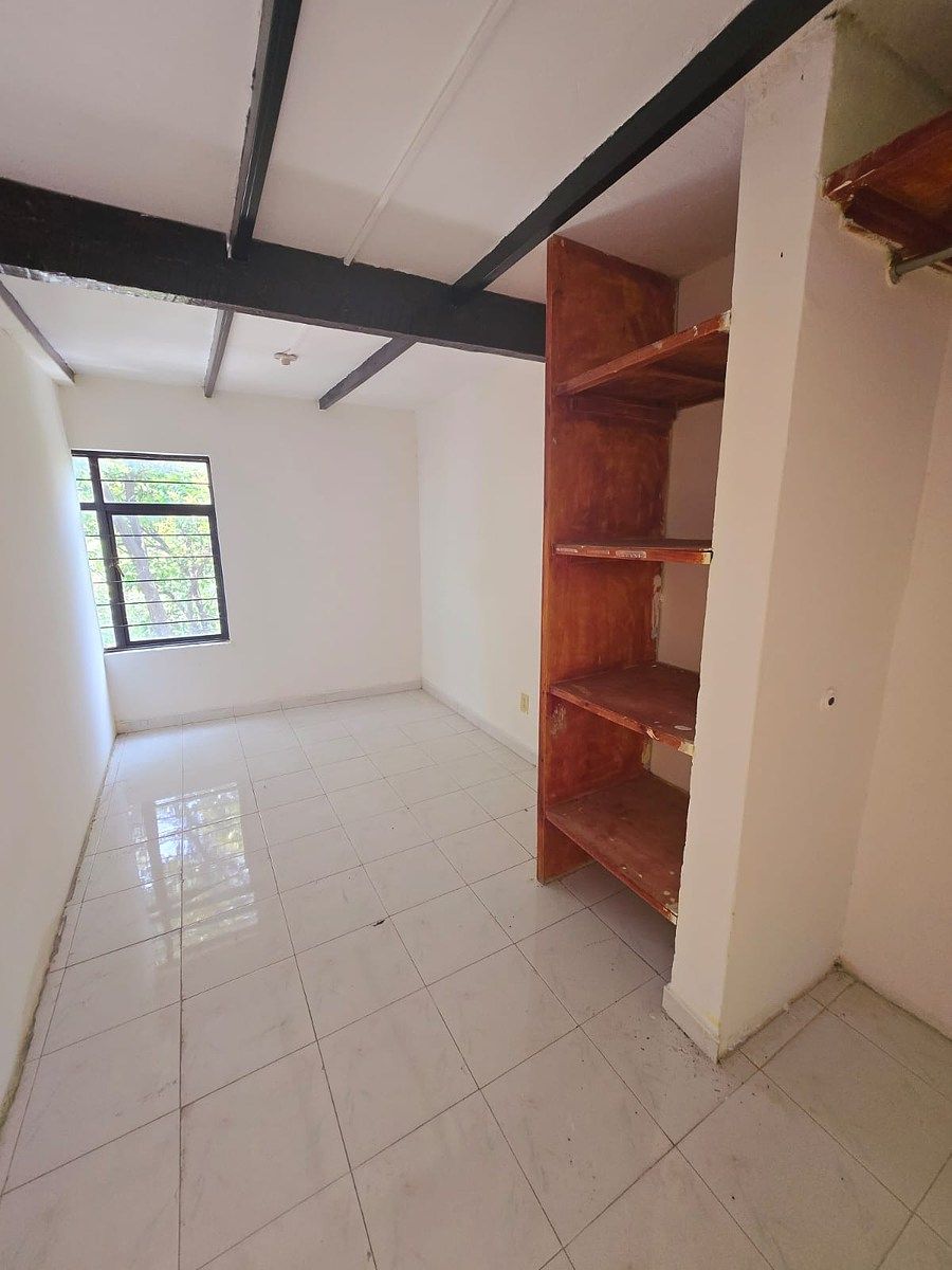 Building in Tlalcoligia, Tlalpan, photo 17 of 20