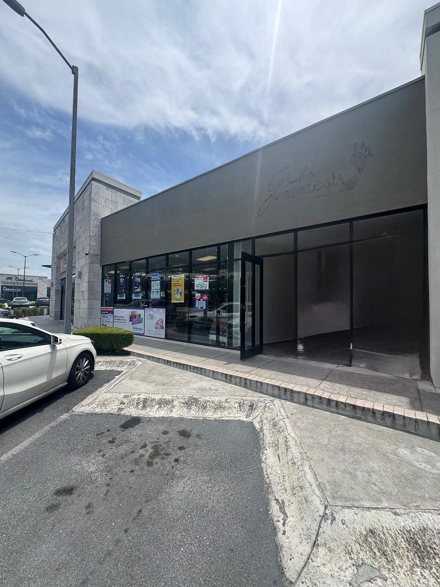 Local em Villas la Rioja, Monterrey, foto 2 de 9