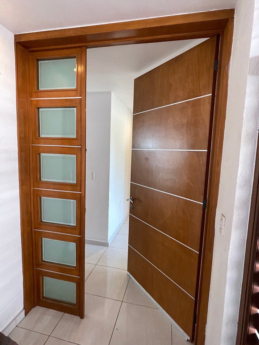 House in Gated Community in Puerta del Valle, Zapopan, photo 3 of 32