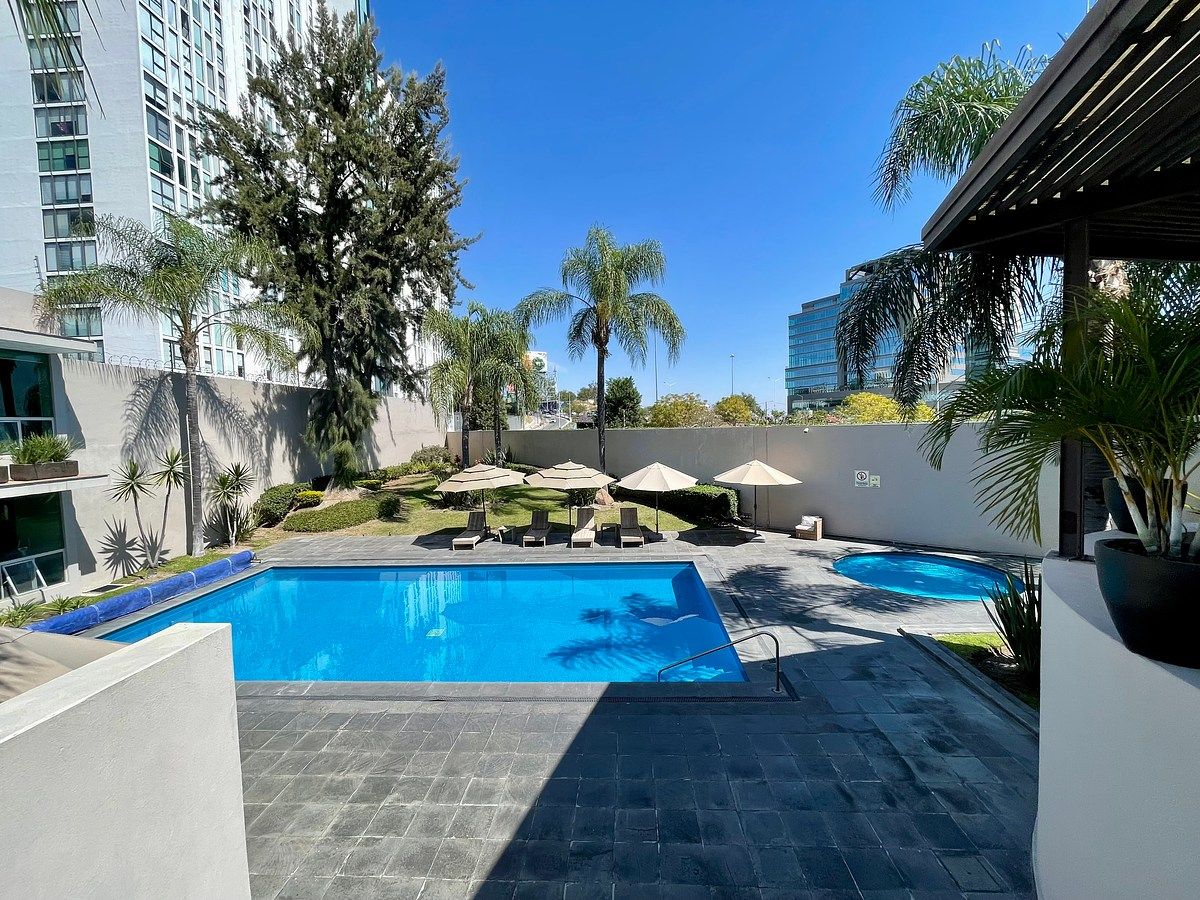 House in Gated Community in Puerta del Valle, Zapopan, photo 27 of 32