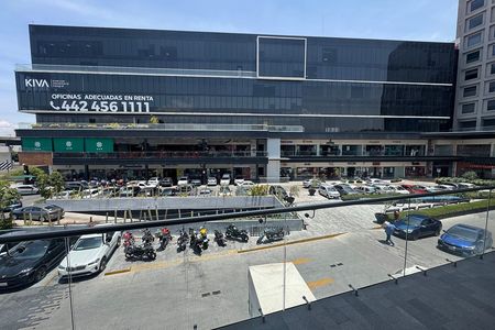 Commercial Local FOR RENT - Busy Plaza - UBIKA UNIVERSITY