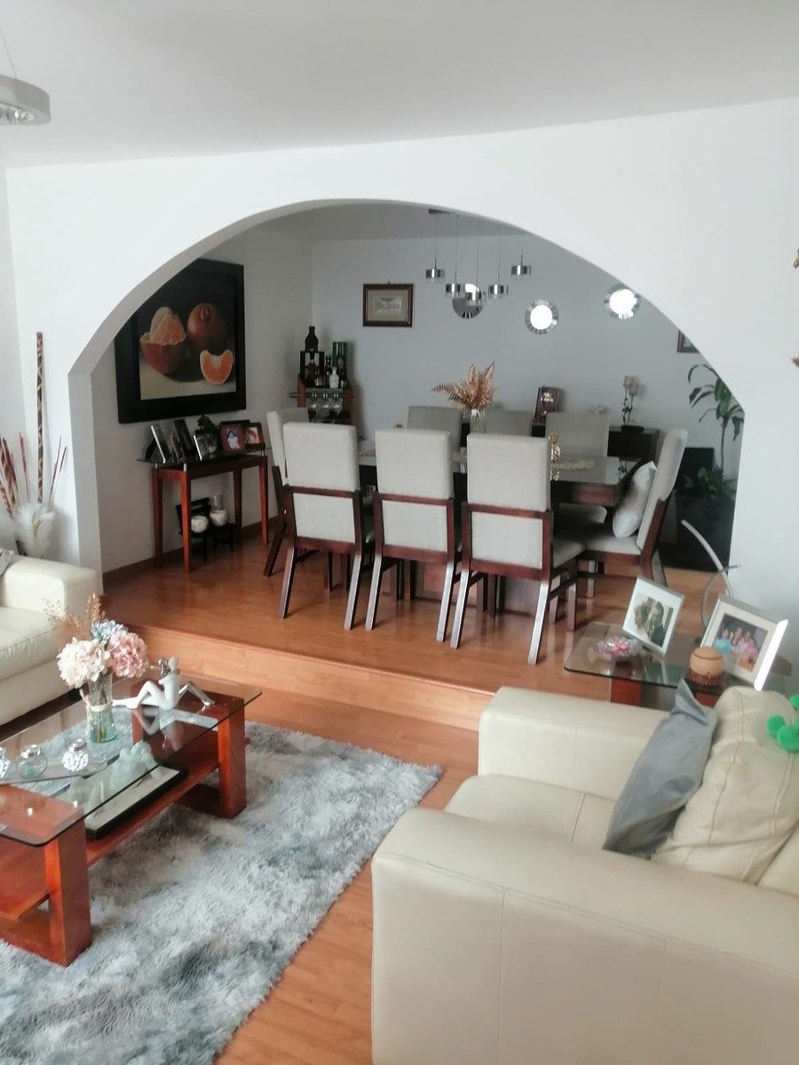 House in Fuentes de Satélite, Atizapán de Zaragoza, photo 2 of 31