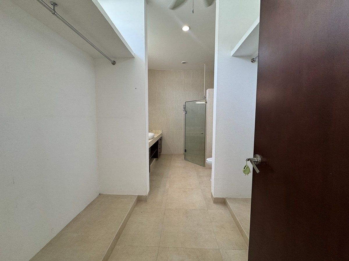 House in San Antonio Cinta, Mérida, photo 25 of 29