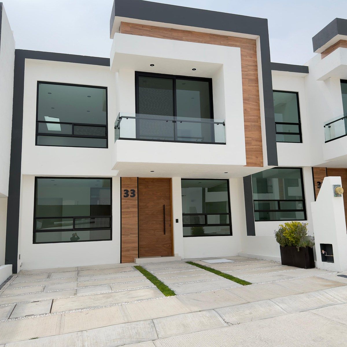 Hermosa casa en Nuevo Refugio, foto 1 de 34