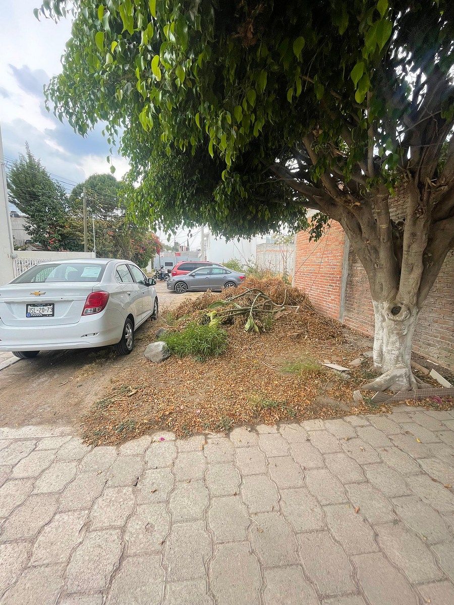 Lot in Magisterial, Querétaro, photo 3 of 4