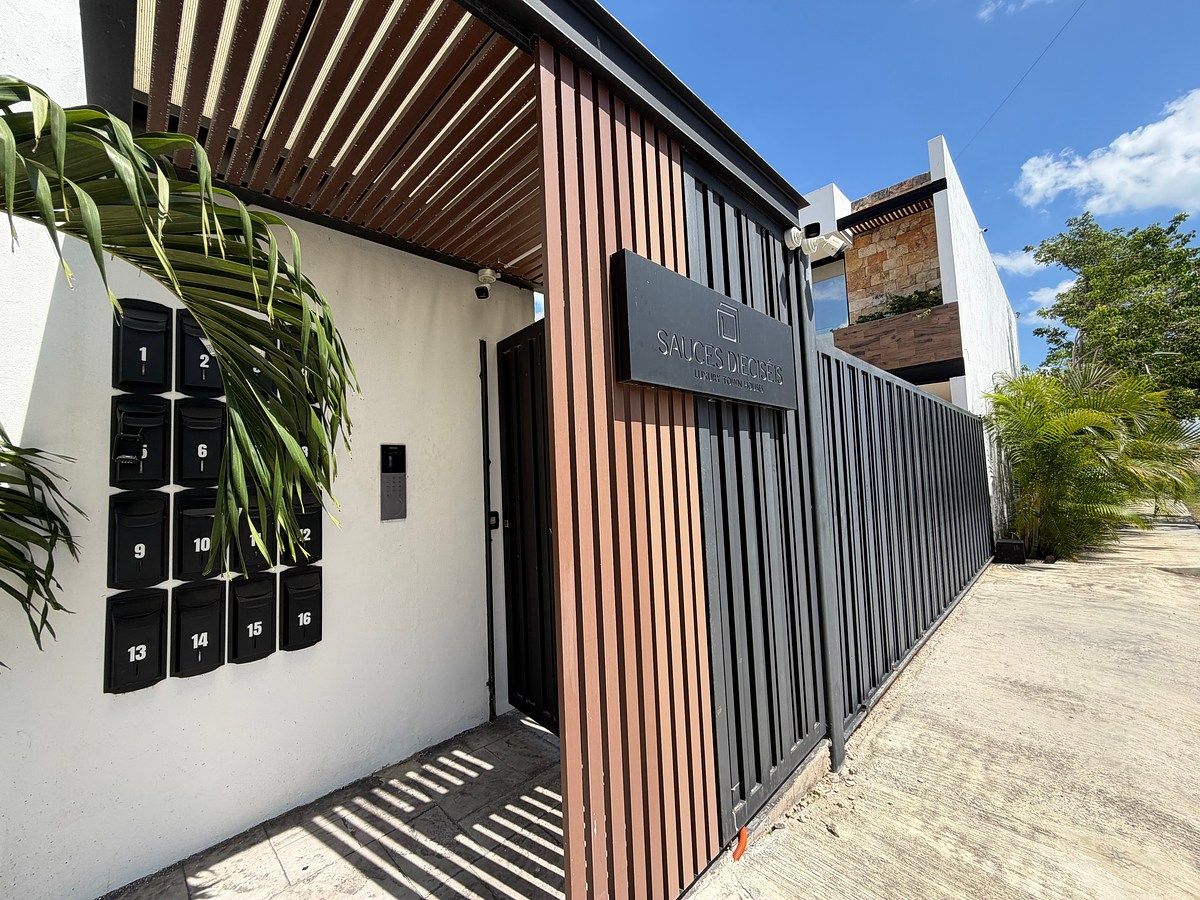 Townhouse semiamueblado de 2 plantas, 2 habitaciones en Cholul, foto 1 de 19