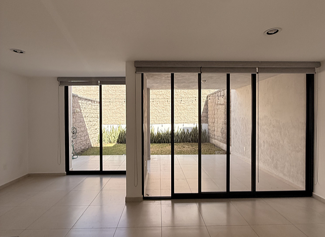 House in Gated Community in Altos Juriquilla, Querétaro, photo 2 of 20