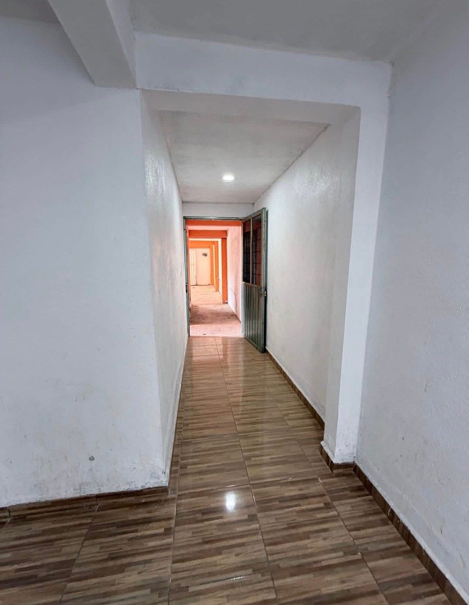 Building in San Luis Mextepec, Zinacantepec, photo 5 of 15