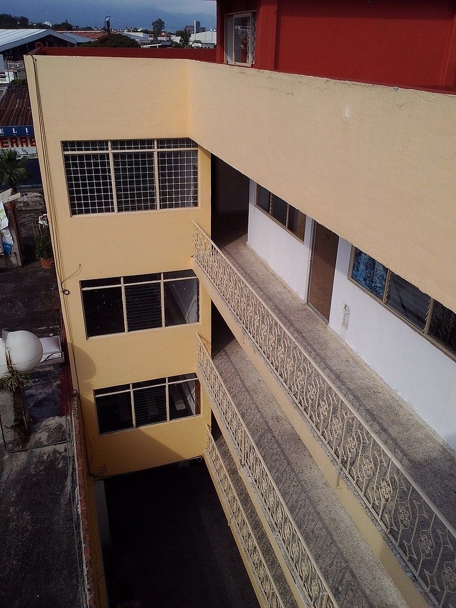 Interior del edificio, photo 2 of 11