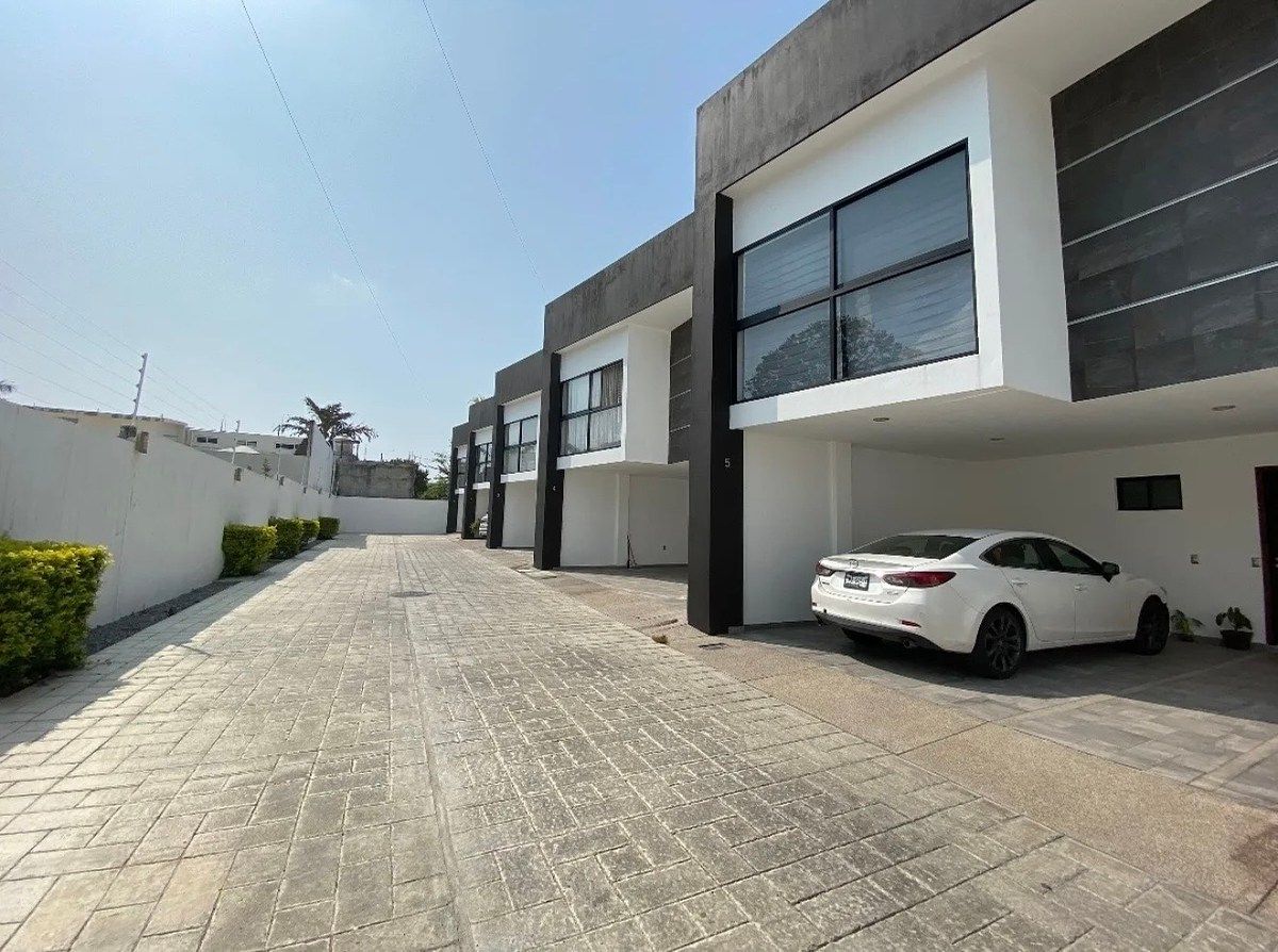 House in 5 Plumas, Tuxtla Gutiérrez, photo 2 of 16