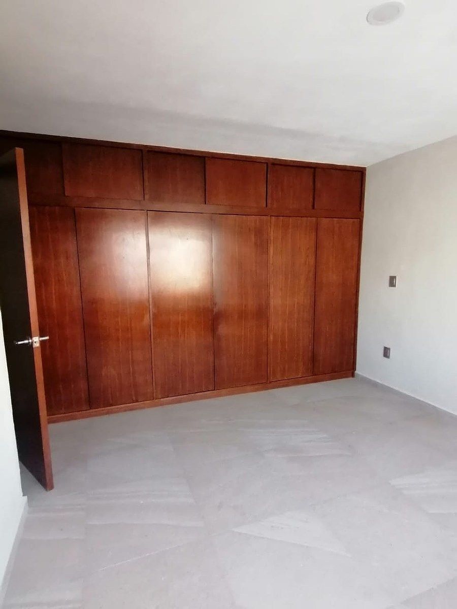 Casa em condomínio fechado em Zibatá, El Marqués, foto 22 de 29