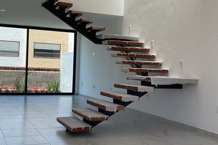 RENTA CASA QUERÉTARO ALTOZANO