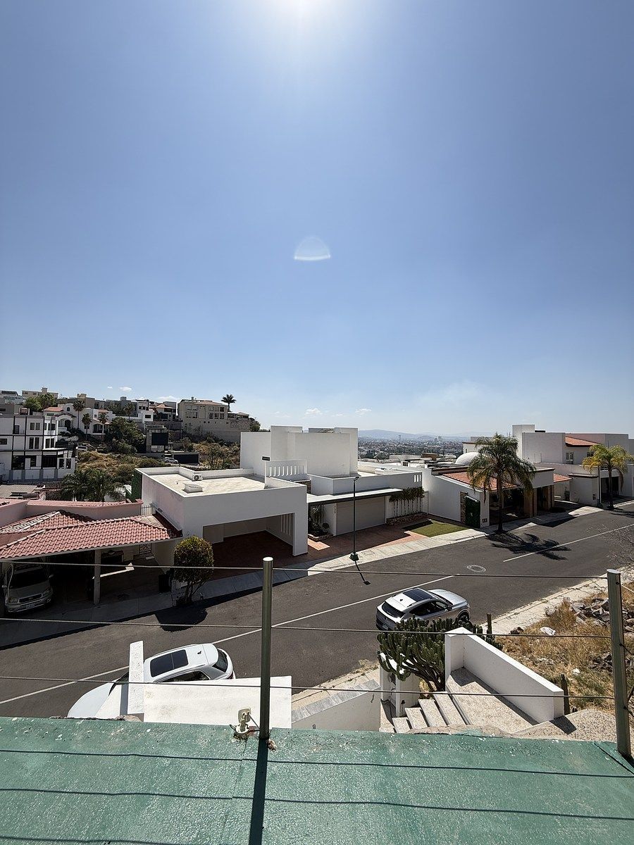 Casa em condomínio fechado em El Pedregal de Querétaro, Querétaro, foto 3 de 36