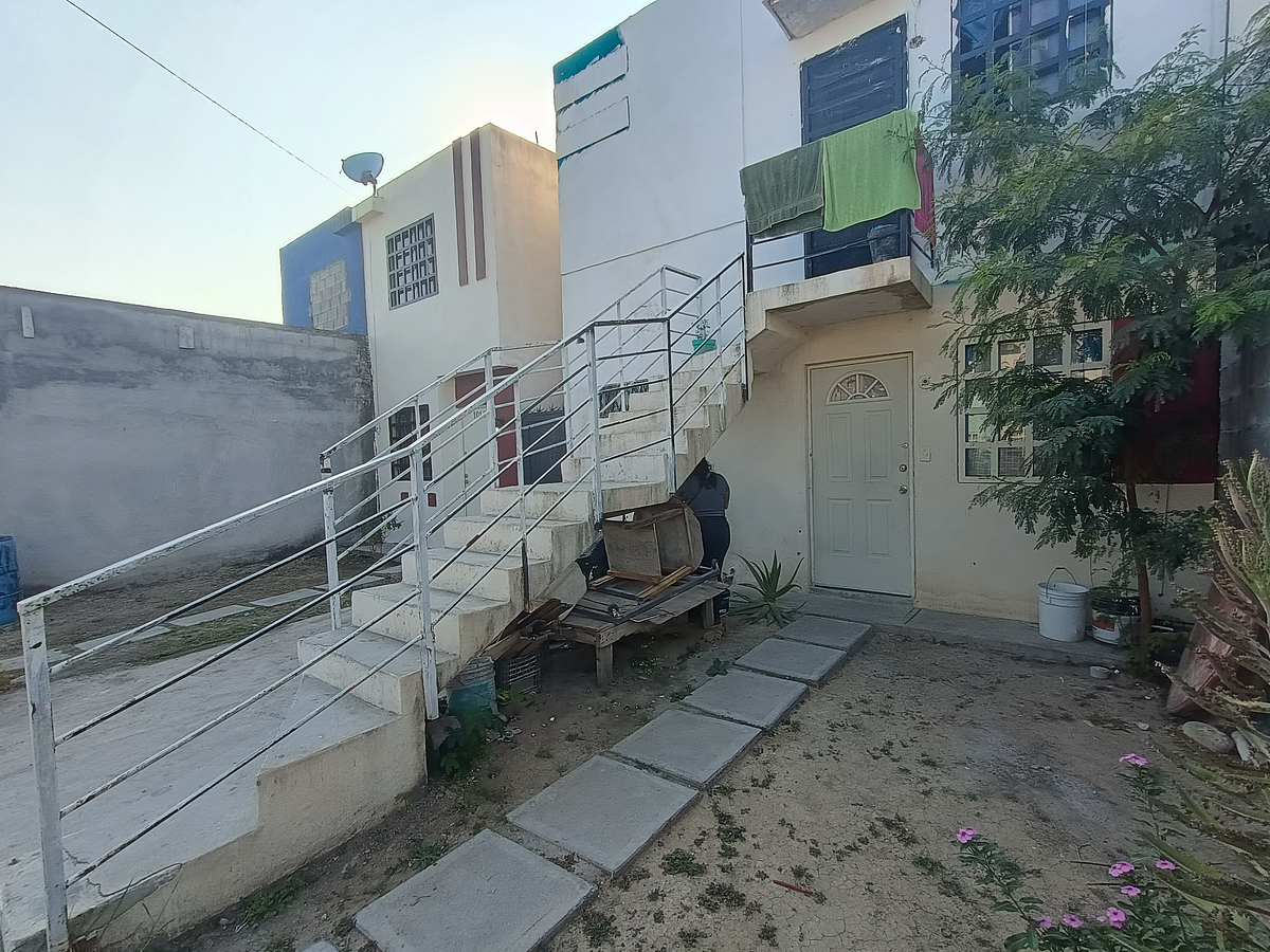 Casa Duplex en Villas Regina en Pesquería, foto 1 de 17