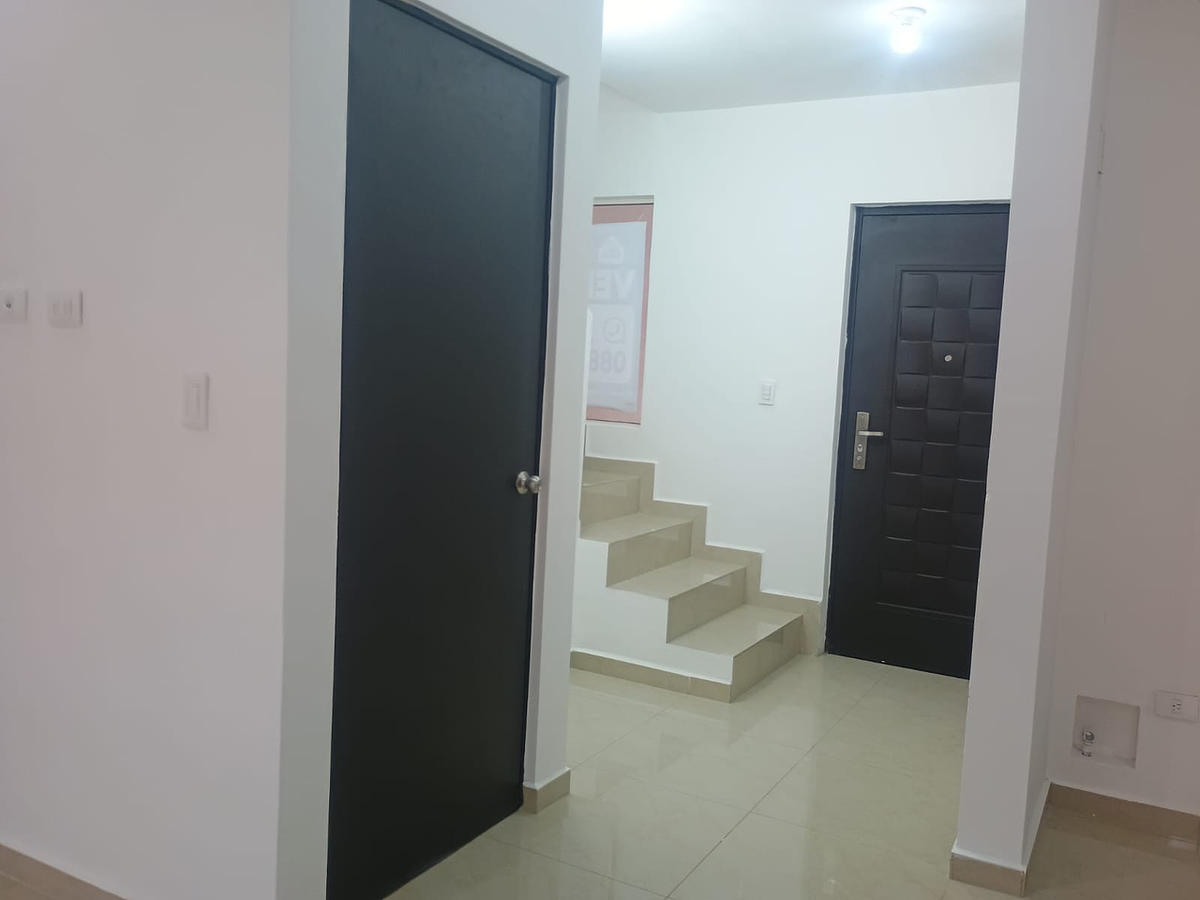 Casa en Valterra Residencial, Apodaca, foto 3 de 38