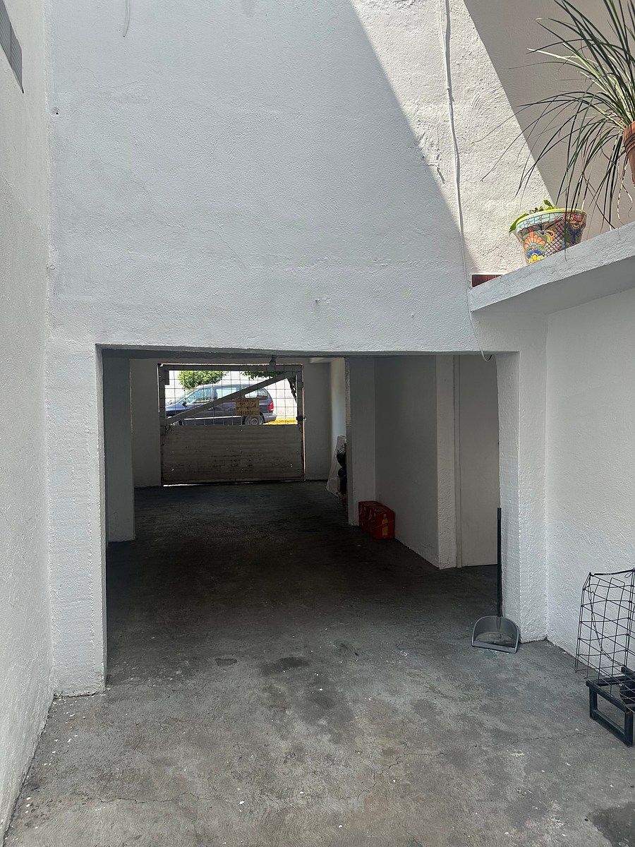 estacionamiento, foto 4 de 8