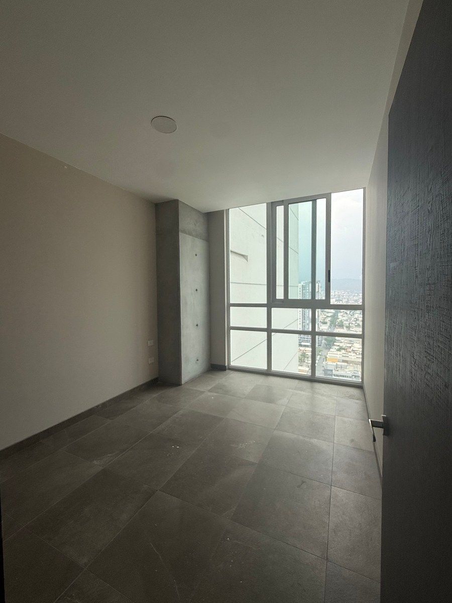 Apartment in Centro, Monterrey, photo 2 of 27