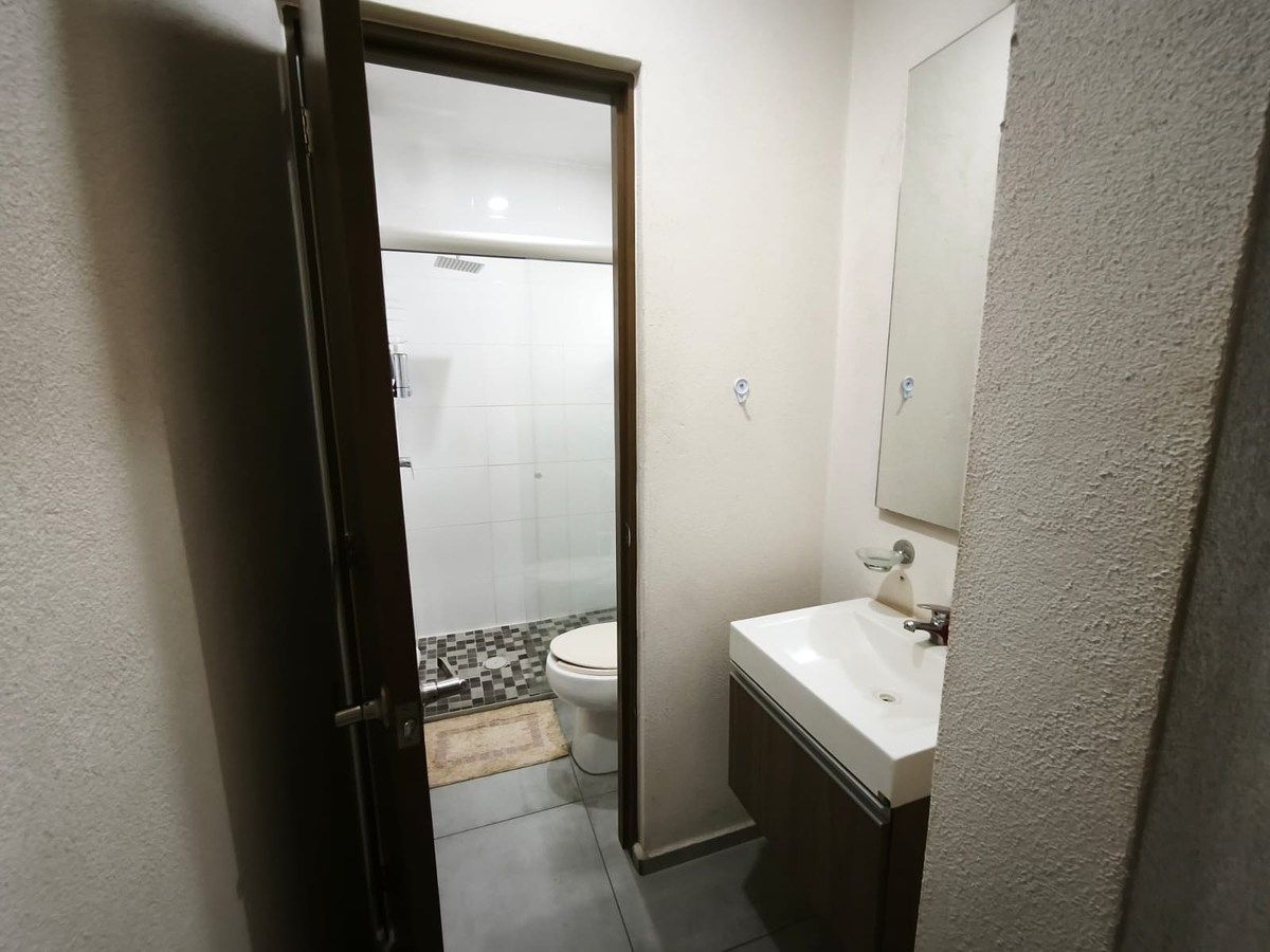 Apartamento em Parques del Bosque, Tlaquepaque, foto 10 de 17