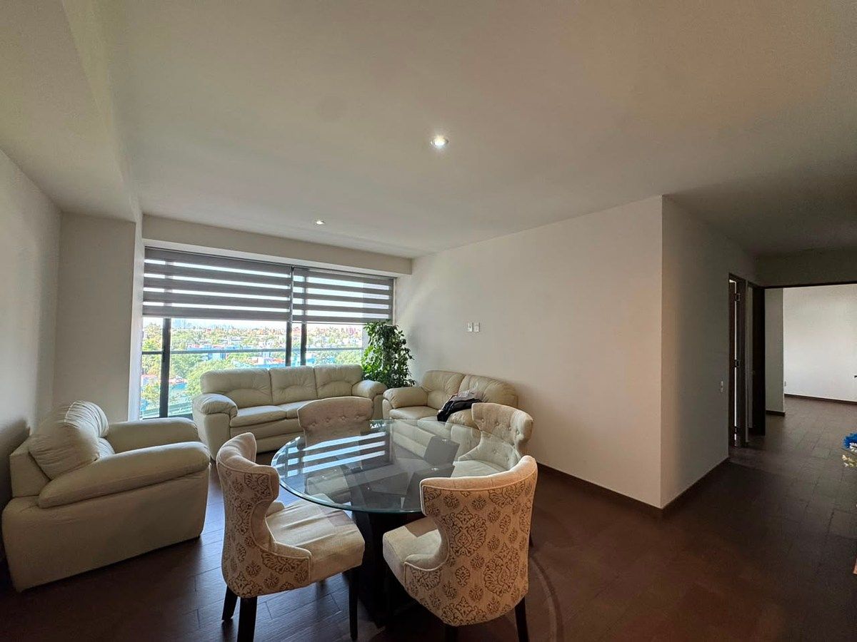 Apartment in Pedregal de Carrasco, Coyoacán, photo 2 of 32