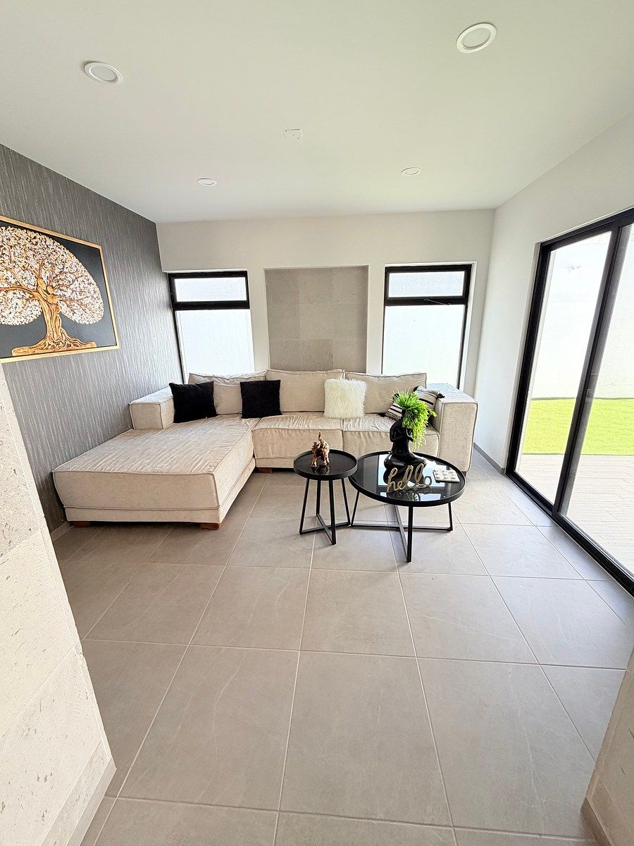 Casa Loretta 2, foto 1 de 25