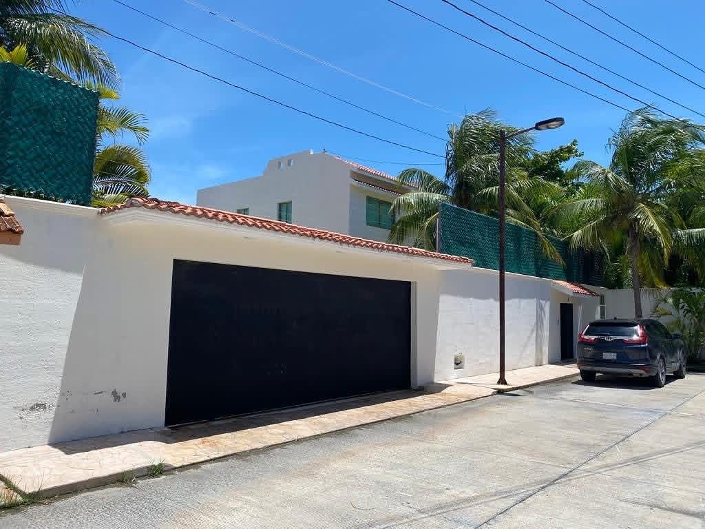 casa en renta (NY), foto 1 de 12