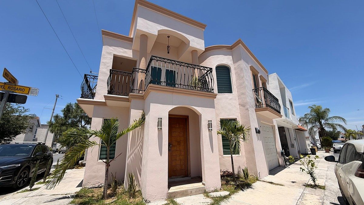 Casa en Mision San Joséa Apodaca, foto 1 de 17