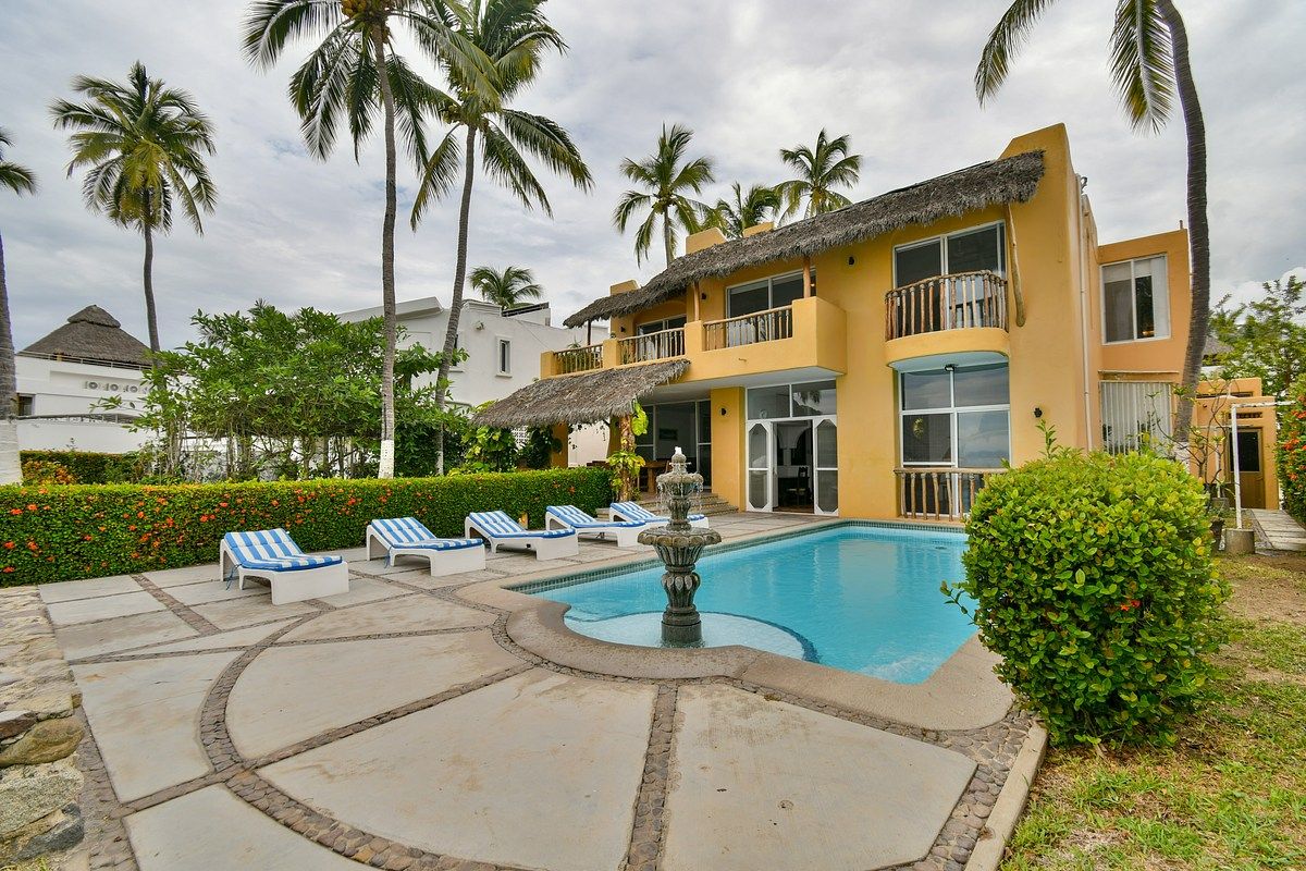 Residencia Frente al Mar en Venta |Villas Las Fuentes, Club Santiago, Manzanillo - foto 3