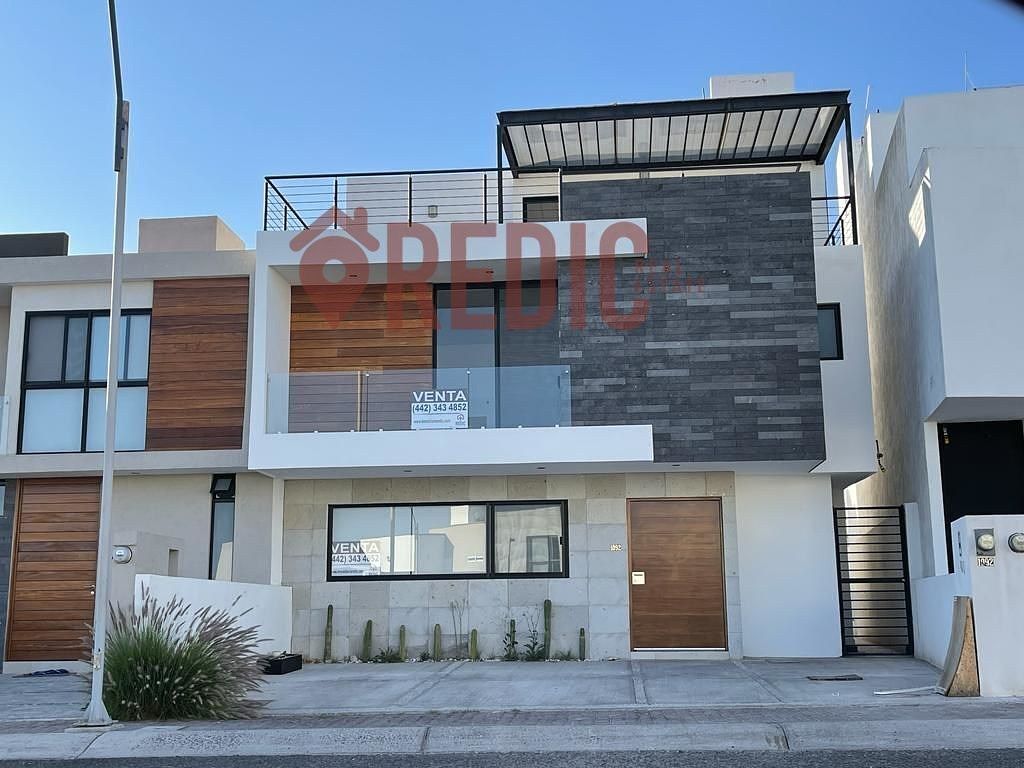 CASA À VENDA EM CONDESA COM 3 QUARTOS + JARDIM NA COBERTURA, foto 1 de 16
