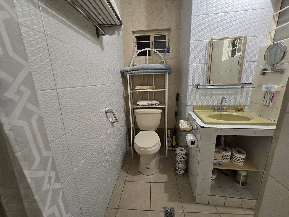 House in Jardín de las Puentes, San Nicolás de los Garza, photo 9 of 26