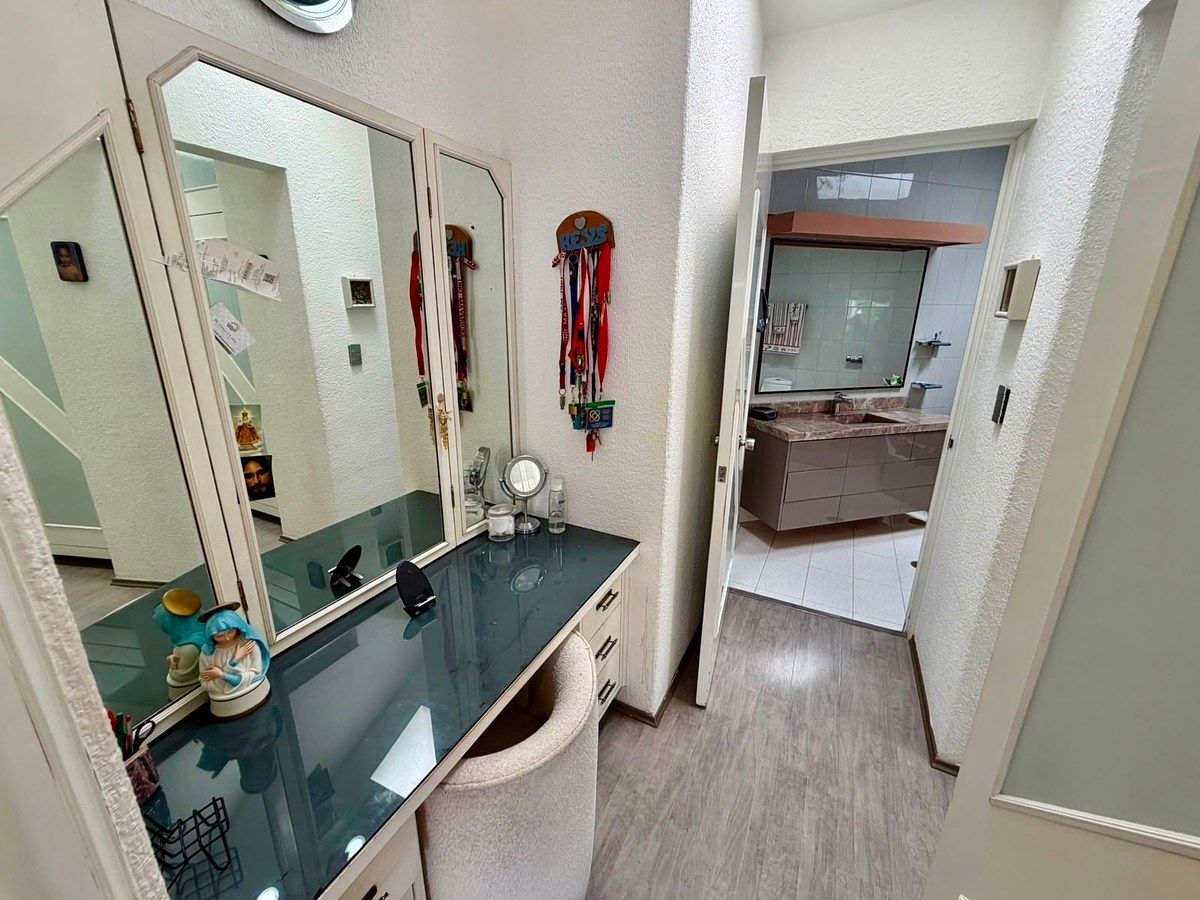 Baño de visitas, foto 20 de 44