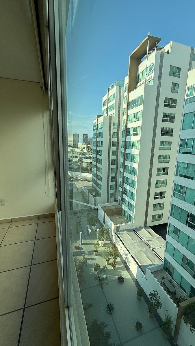 Apartamento para alugar a 3 minutos da Plaza Midtown, foto 1 de 8