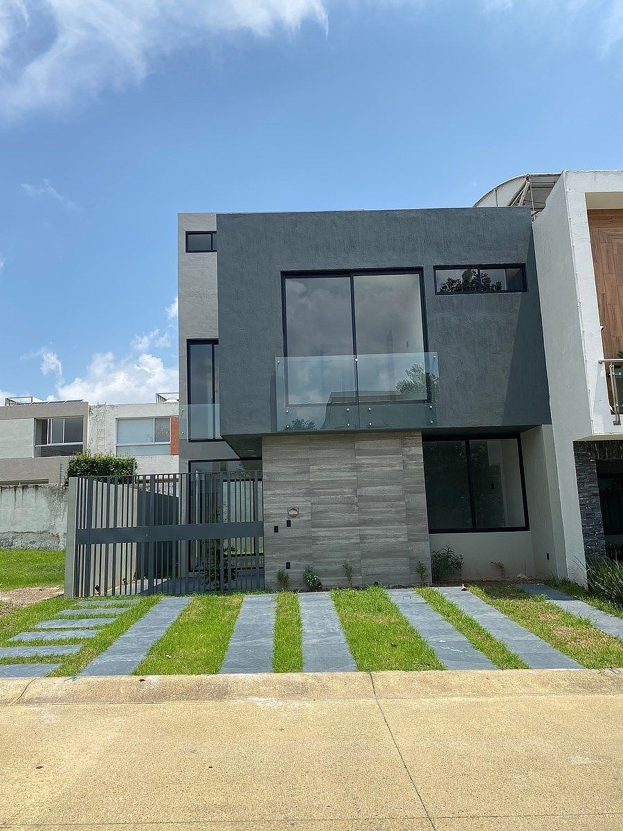 Casa Nueva en Venta en Valle Imperial, foto 1 de 27