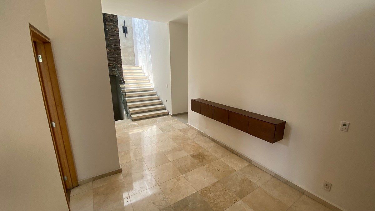 House in Gated Community in Puerta de Hierro, Zapopan, photo 14 of 19