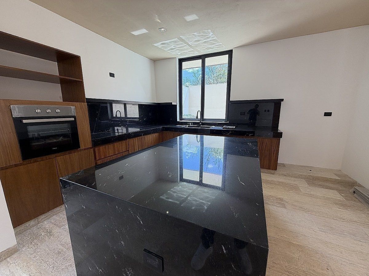 Casa em Yucatán Country Club, Mérida, foto 4 de 19